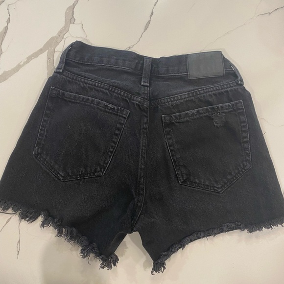 Black jean shorts, Aeropostale, great condition - Picture 1 of 4